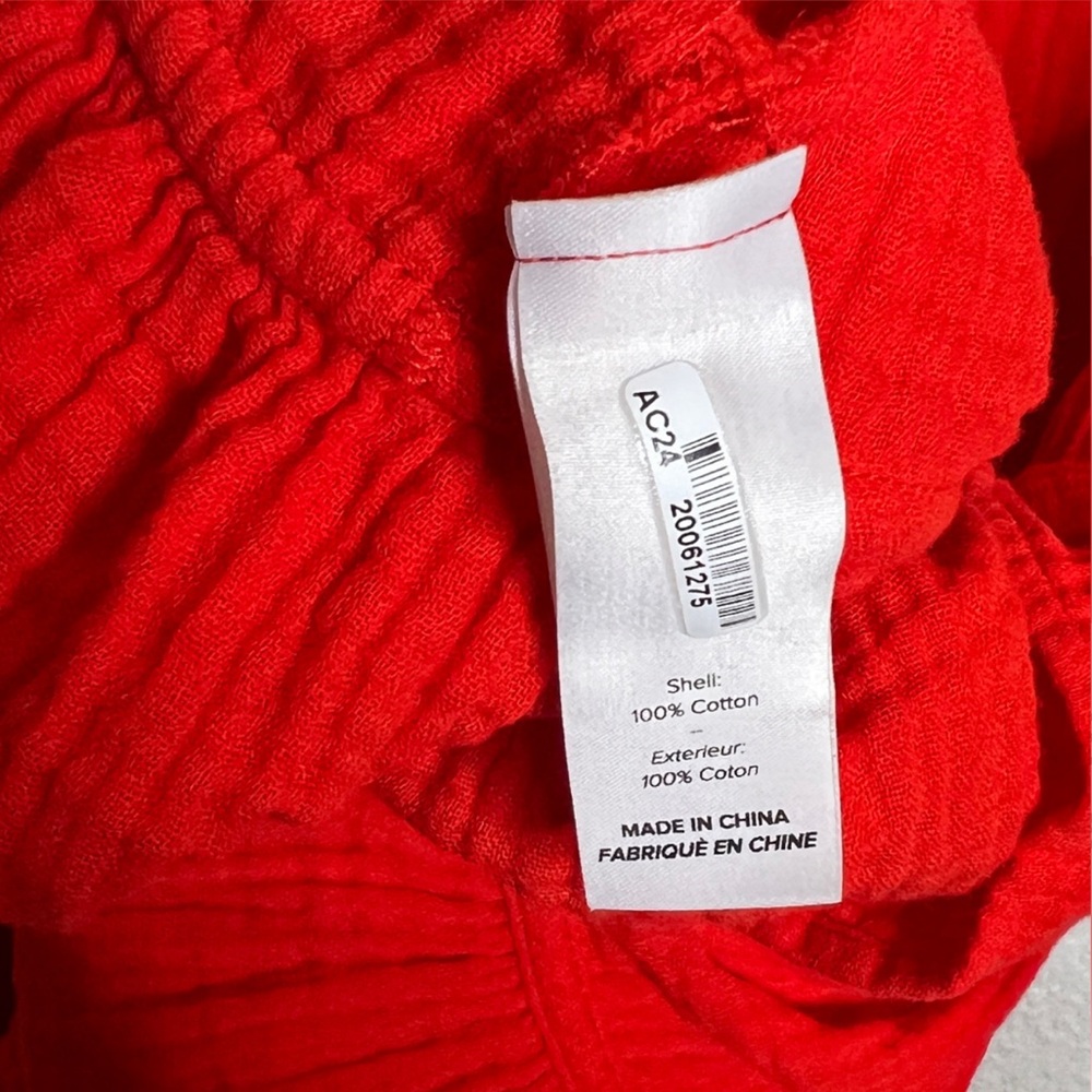 Cinq à Sept Vibrant Red Women's Robe - Picture 5 of 9